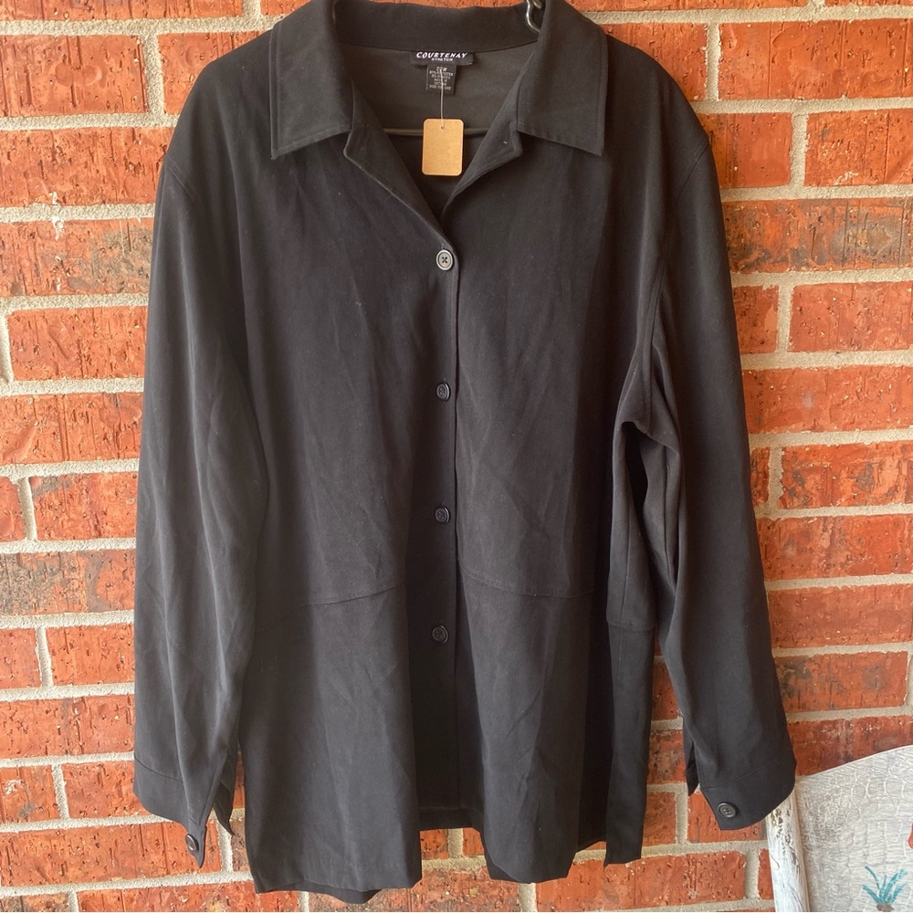 Courtney Stretch Size 22W Black Velour Long Sleeve Button-Up Shacket Shirt